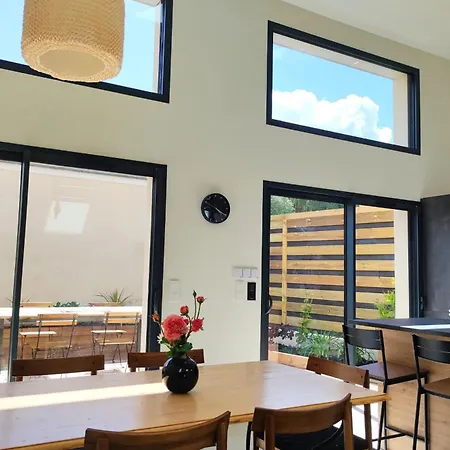Appartement Beautiful House Near The Parc Bordelais